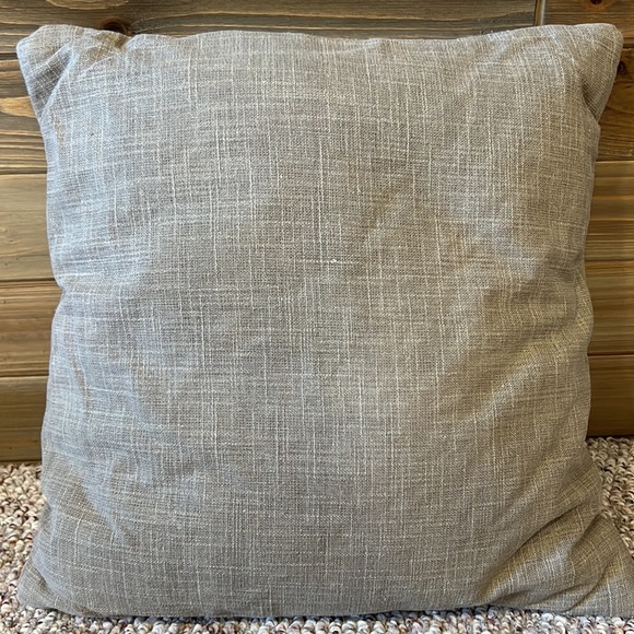 Set of 2 Decorative Pillows - Picture 5 of 5